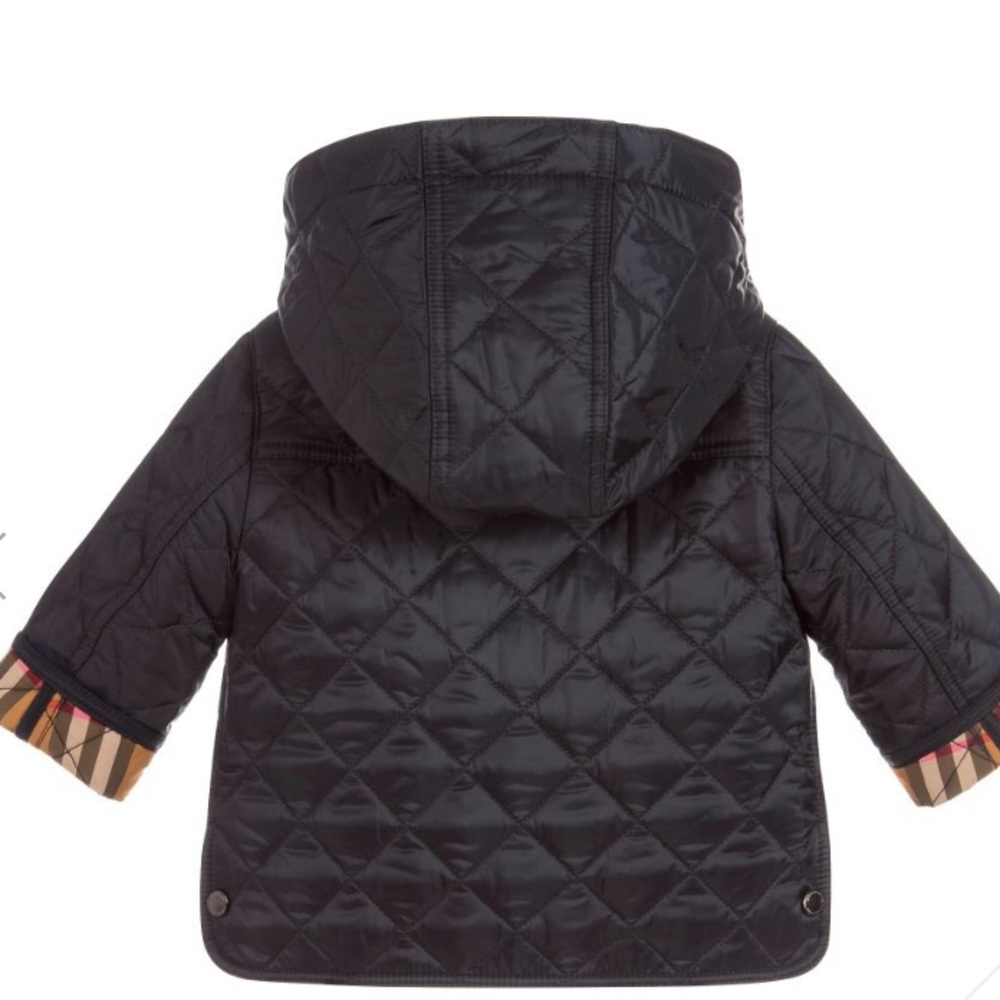 Sold!!!🚨New Burberry Baby Jacket🚨Price firm - Picture 2 of 8